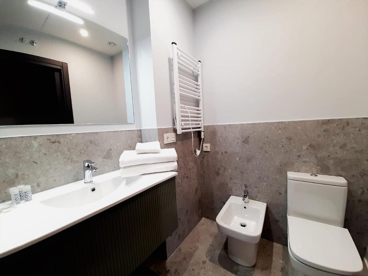 Apartamentos Vega By Gaiarooms Salamanca Luaran gambar
